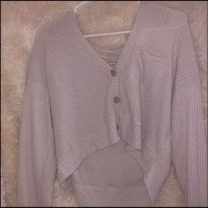 american eagle cropped sweater